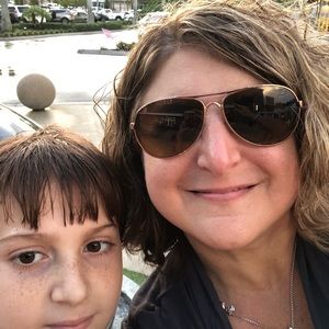 Meet your Posher, Cindy